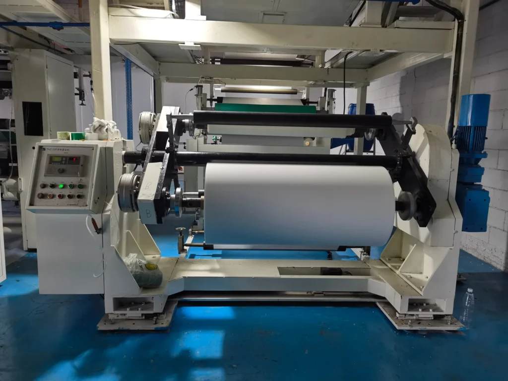 Film slitting and rewinding equipment